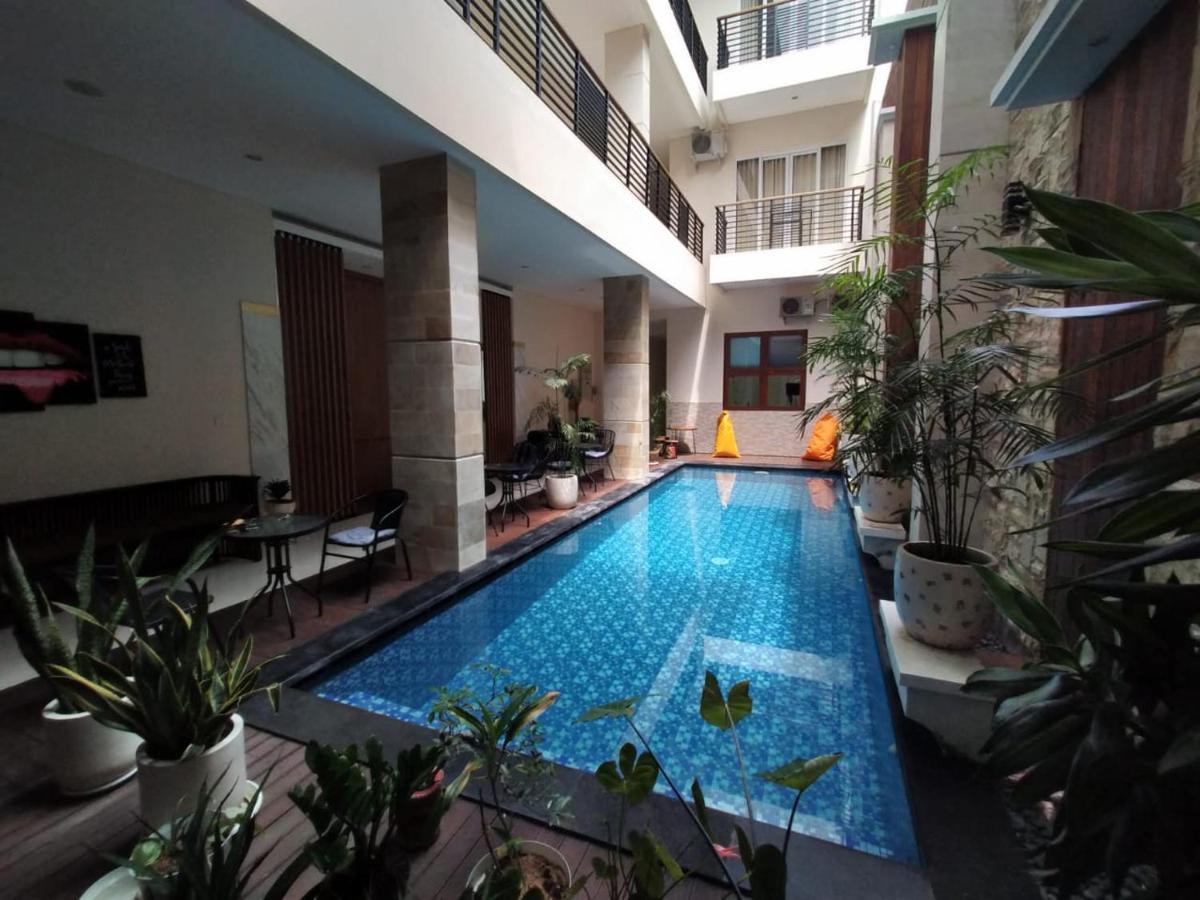 Ultimate Residence Bali Денпасар Экстерьер фото